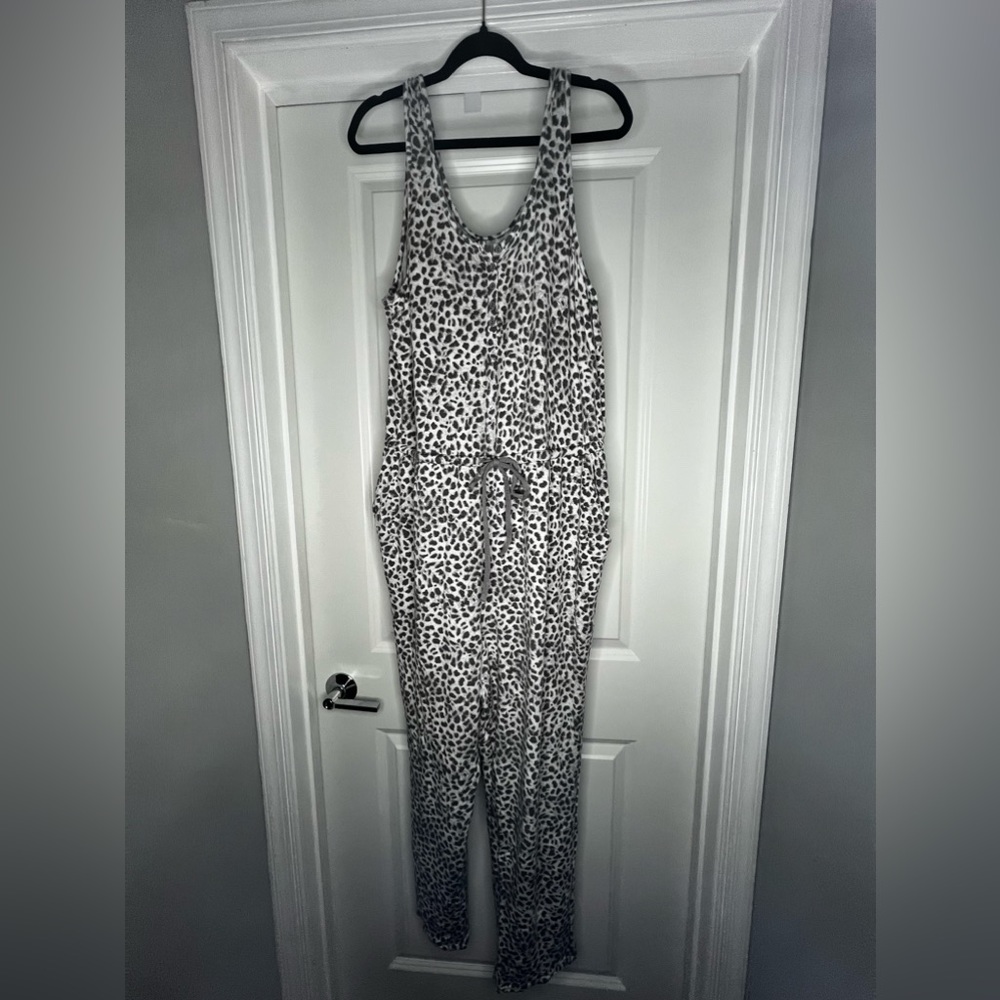 Torrid Sleep Jumpsuit, Leopard Grey